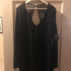 BNWT Black Guess Sheer Sleeves Cocktail Dress